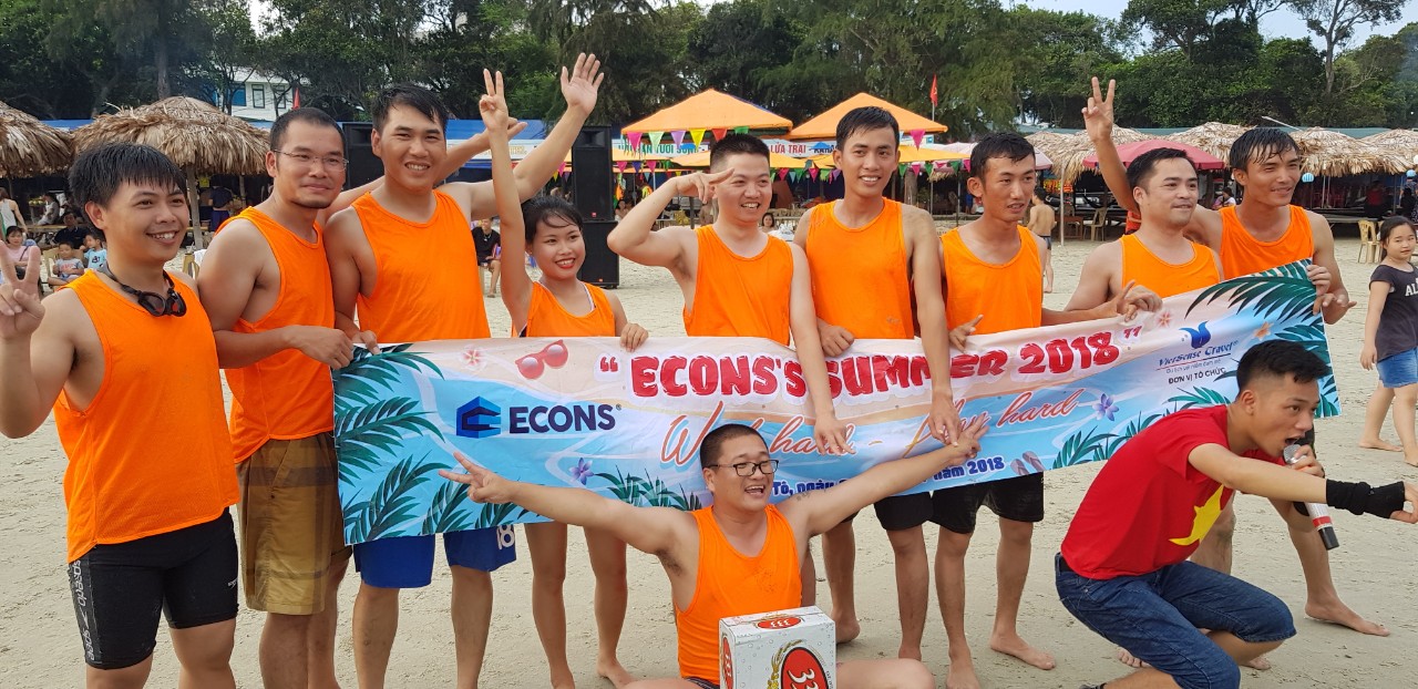 ECONS SUMMER - Làm hết sức, chơi hết mình ECONS SUMMER - Làm hết sức, chơi hết mình